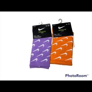 2 for 18 fashionable socks